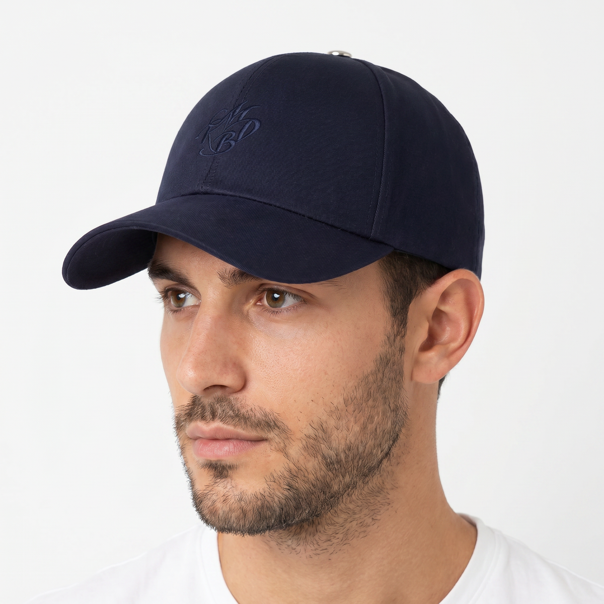 casquette de golf de luxe homme bleu marine Mark De Belleroy Sobriété