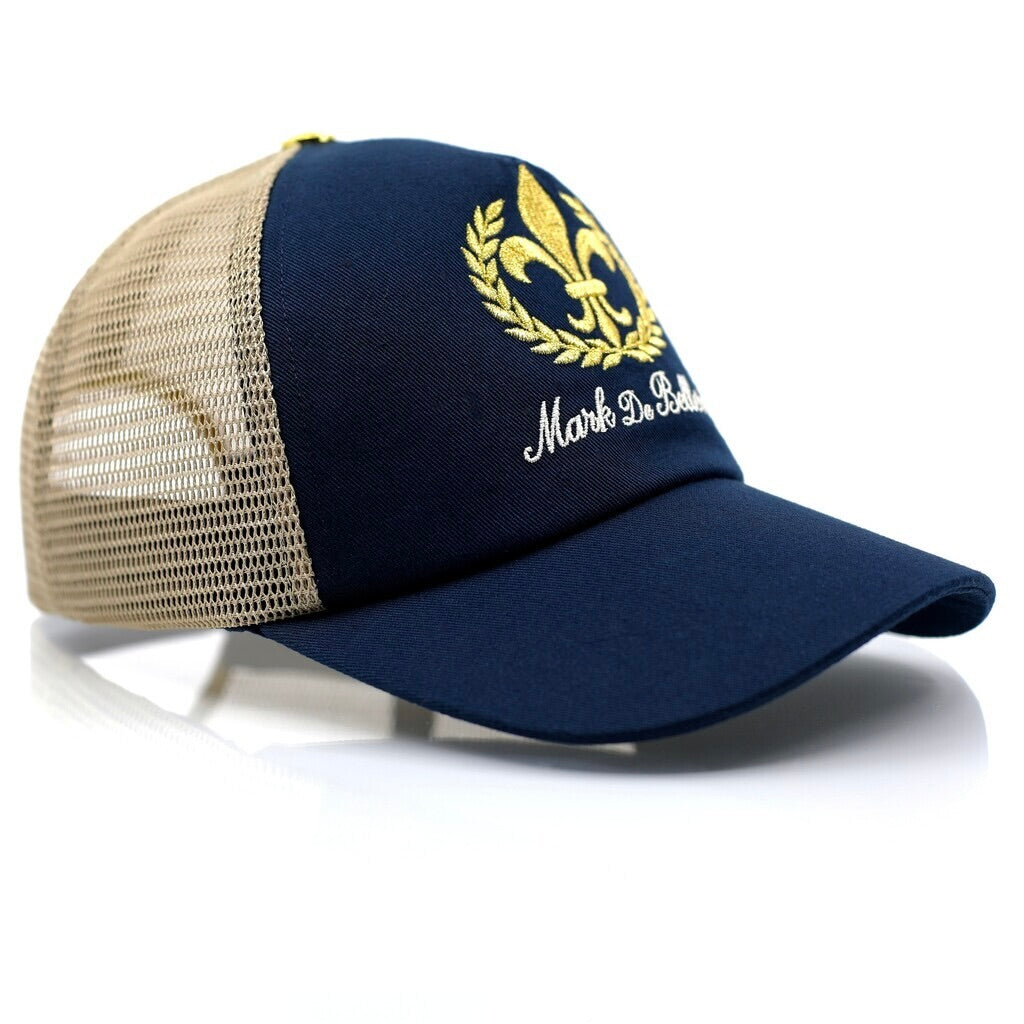 Casquette de luxe Mark De Belleroy - Luxury cap - French cap - Trucker luxury cap - trucker Cap -Mark De Belleroy - Casquette trucker - casquette de luxe - casquette bleu marine - casquette premium - casquette haut de gamme - casquette fabriquée en France - Casquette made in France - Casquette prestige - casquette de collection - casquette fashion - casquette brodée - casquette maison française - casquette maison de luxe - casquette homme - casquette femme - casquette no gender - casquette Lys doré