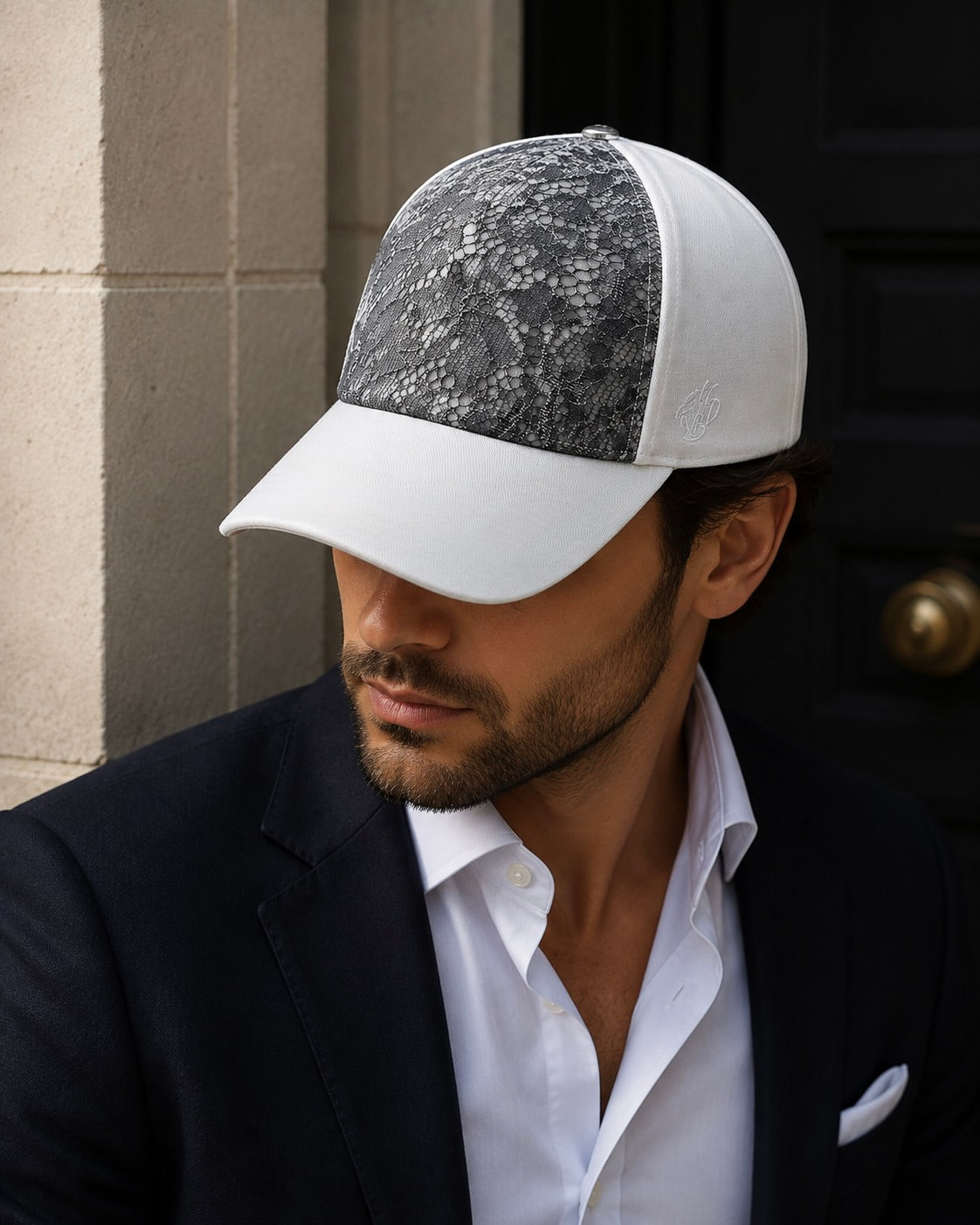 casquette de luxe homme dentelle Calais blanche Mark De Belleroy L'Épure de Calais
