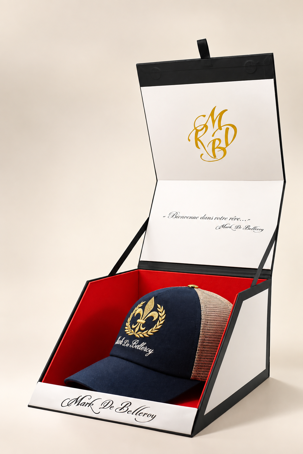 casquette trucker de luxe bleu marine Mark De Belleroy écrin signature made in France