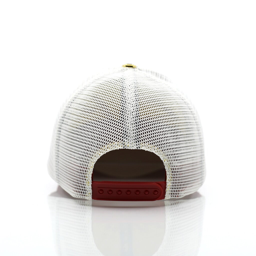 Casquette de luxe Mark De Belleroy - Luxury cap - French cap - Trucker luxury cap - trucker Cap -Mark De Belleroy - Casquette trucker - casquette de luxe - casquette rouge - casquette premium - casquette haut de gamme - casquette fabriquée en France - Casquette made in France - Casquette prestige - casquette de collection - casquette fashion - casquette brodée - casquette maison française - casquette maison de luxe - casquette homme - casquette femme - casquette no gender - casquette brodée - trucker