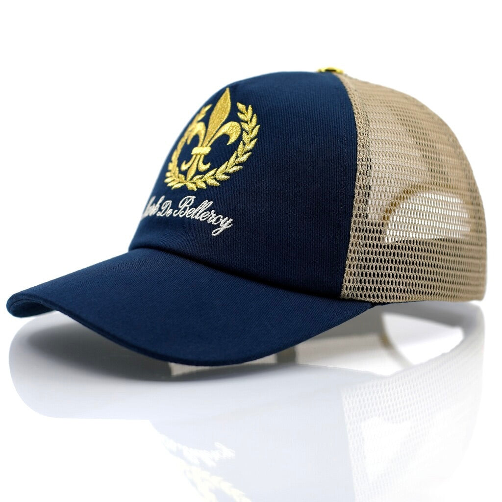 Casquette de luxe Mark De Belleroy - Luxury cap - French cap - Trucker luxury cap - trucker Cap -Mark De Belleroy - Casquette trucker - casquette de luxe - casquette bleu marine - casquette premium - casquette haut de gamme - casquette fabriquée en France - Casquette made in France - Casquette prestige - casquette de collection - casquette fashion - casquette brodée - casquette maison française - casquette maison de luxe - casquette homme - casquette femme - casquette no gender - casquette Lys doré 