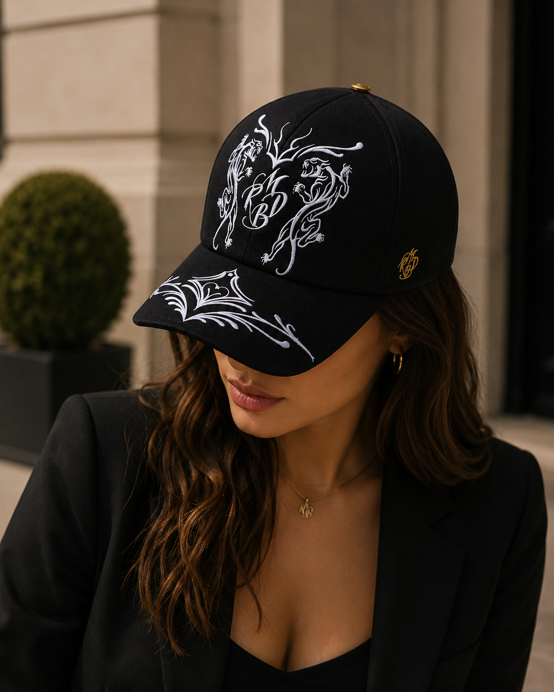 casquette baseball haut de gamme femme noire brodée panthère made in France