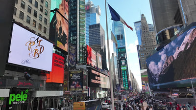 Maison Mark De Belleroy - Casquettes de luxe - Times Square New York